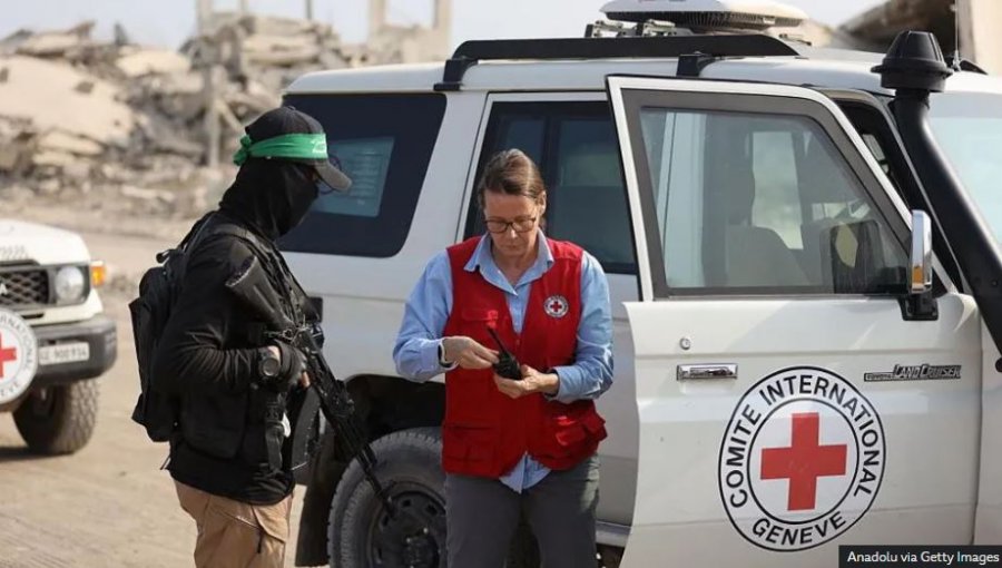 Izraeli e pranon edhe një trup tjetër për të cilin Hamasi thotë se është peng