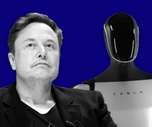 Elon Musk sugjeron që robotët t'i ndjekin njerëzit për t’i penguar të kryejnë krime