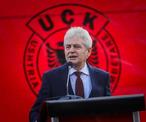 Protesta në përkrahje të UÇK-së, Ahmeti: Sot me mendje e zemër në Strasburg