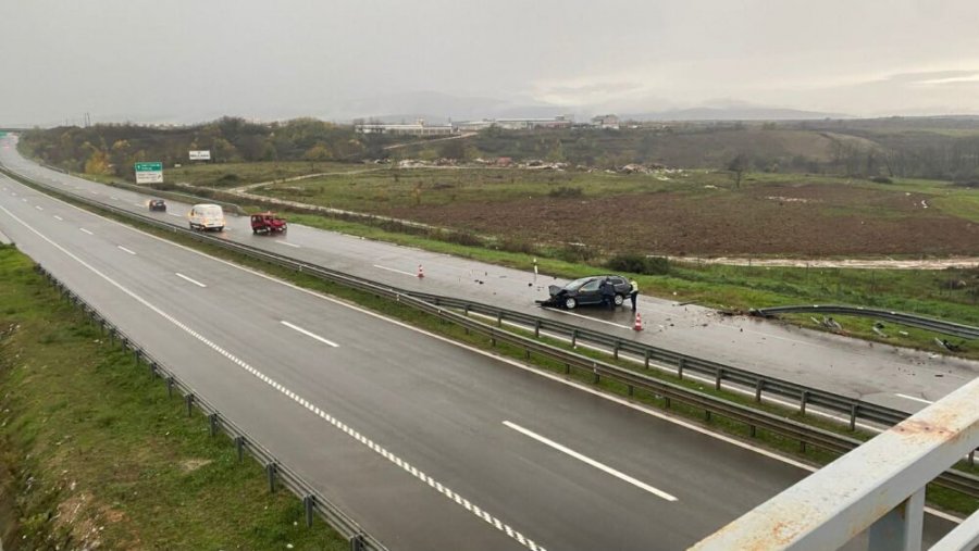 Vdes një person nga vetaksidenti në autostradën “Ibrahim Rugova”