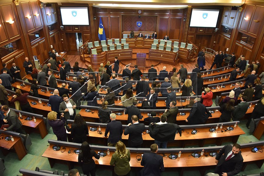 Mosmiratimi i buxhetit, Zeka: Po dëmton zhvillimin ekonomik dhe investimet në Kosovë