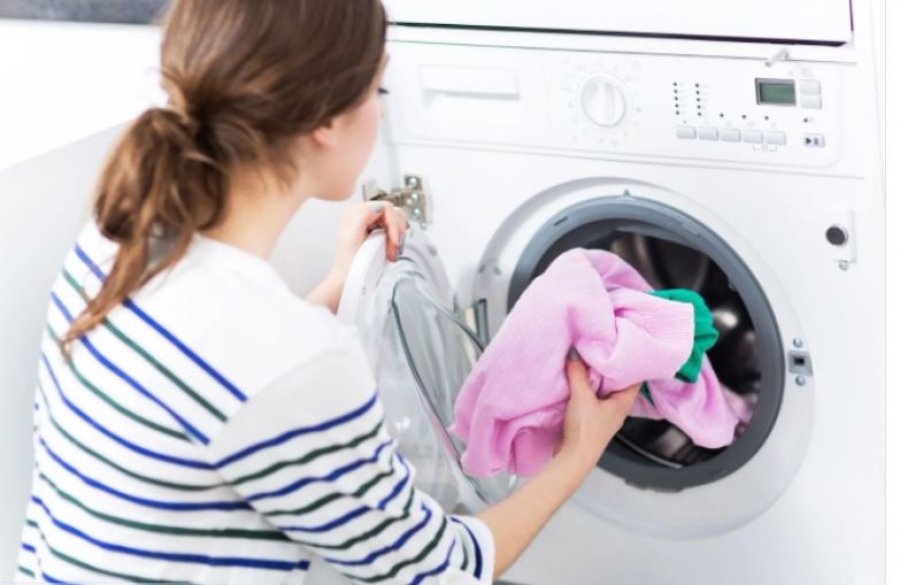 Pse duhet t’i lajmë rrobat pasi i blejmë?