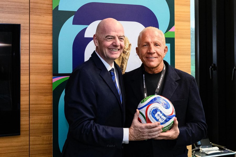 Pacolli takohet me Infantinon