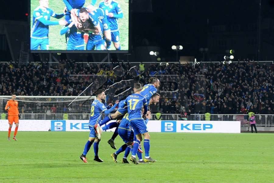 Nëse e eliminon Sllovakinë, Kosova finalen e play-off-it do ta luajë në Prishtinë
