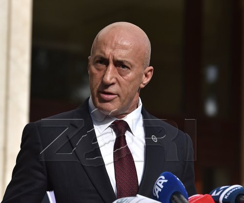Haradinaj kërkon rikthimin e simboleve në veri, përgëzon kryetarët e AAK-së për betimin
