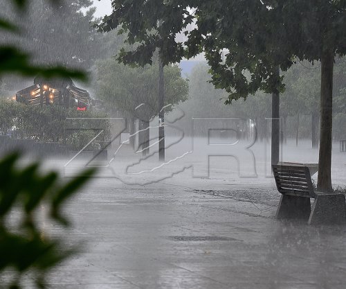 Paralajmëron IHMK-ja: Shmangni udhëtimet e panevojshme gjatë ditës së hënë, shkak reshjet intenzive