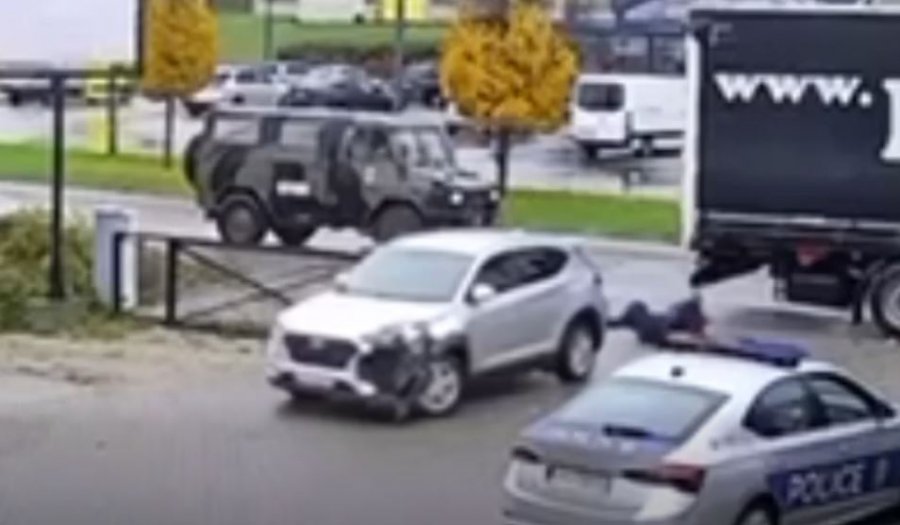 Policia jep detaje për zyrtarin policor që u godit me veturë nga karabinierët e KFOR-it në Pejë