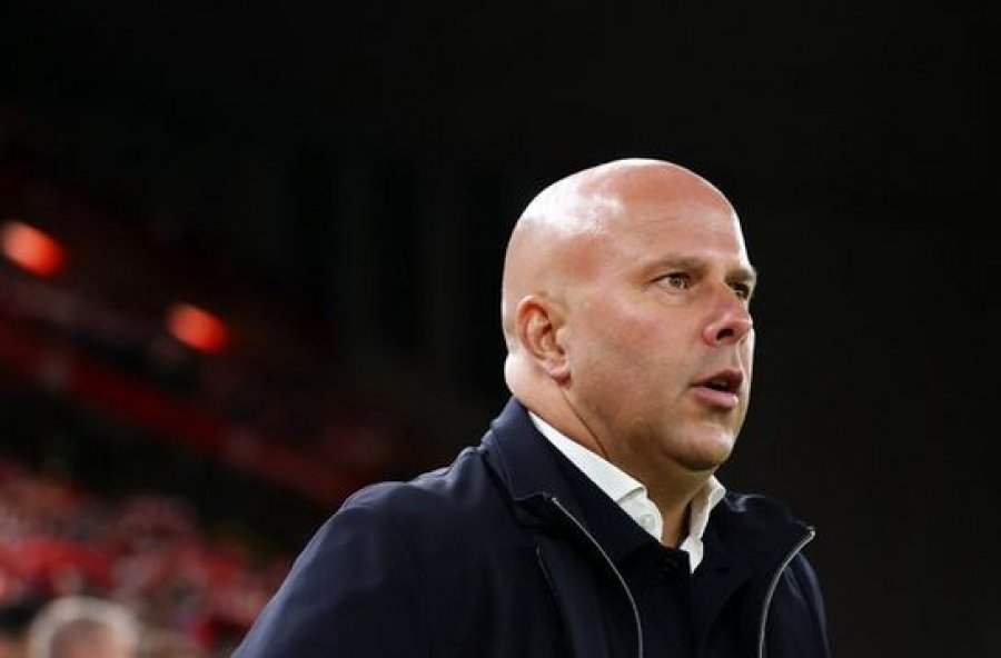 Slot lë të kuptohet se Liverpooli ka nevojë për përfocime në mesfushë e sulm se në mbrojtje
