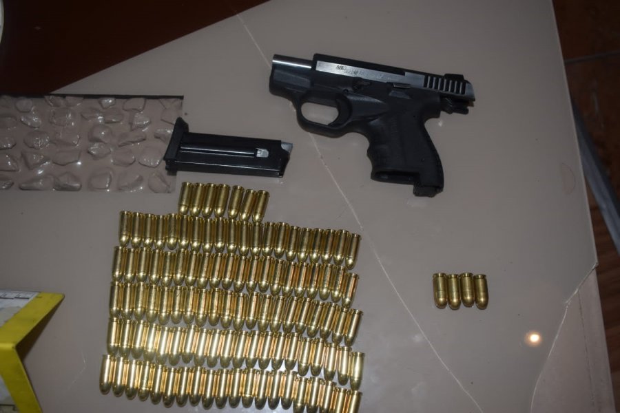 Konfiskohet një pistoletë me 72 fishekë në Rugovë të Pejës