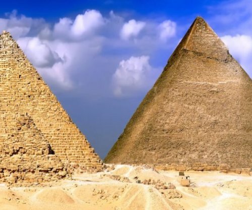 Piramidat u ndërtuan me anë të një dege të lashtë të Nilit