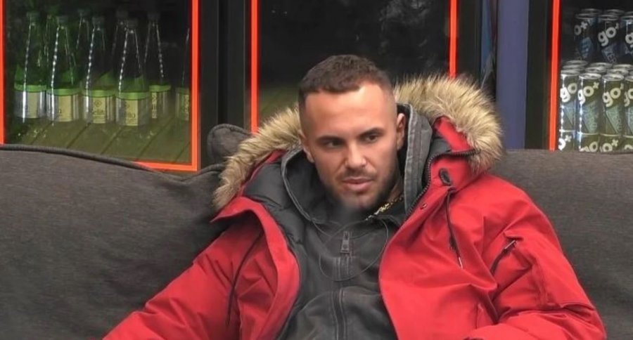 BBVK iu jep detyrë të mësojnë himnin kombëtar, dorëzohet Edi: Nuk mund ta mësoj himnin për një ditë