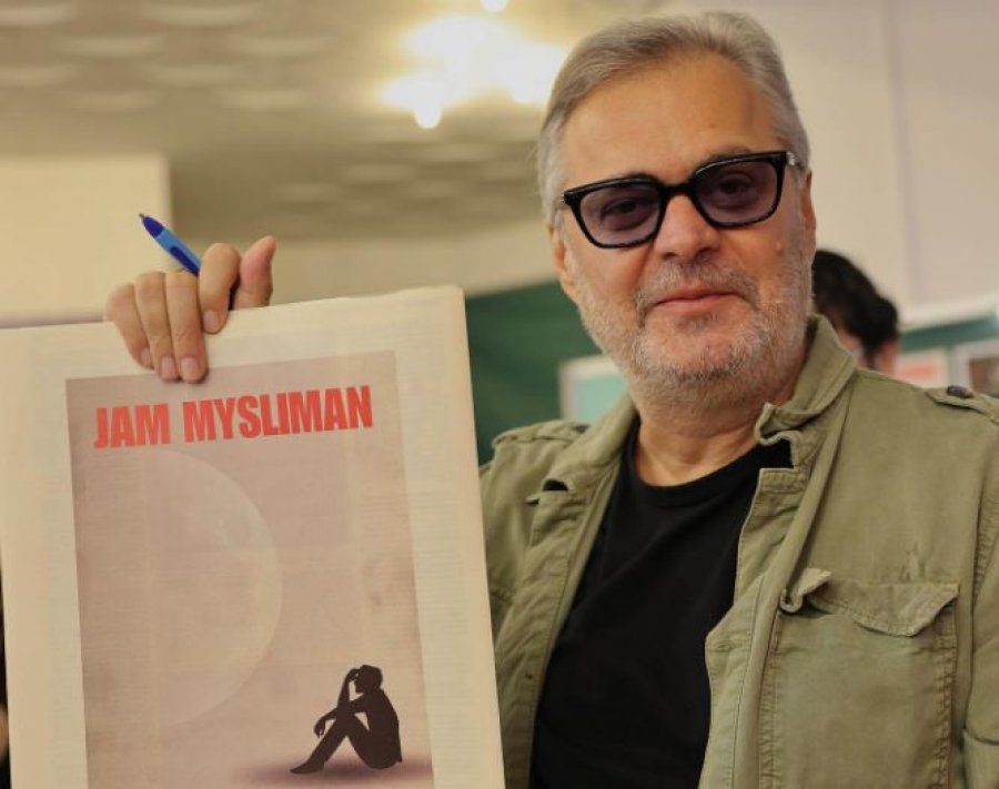 Romani “Jam Mysliman” i Ben Blushit mbërrin edhe në New York