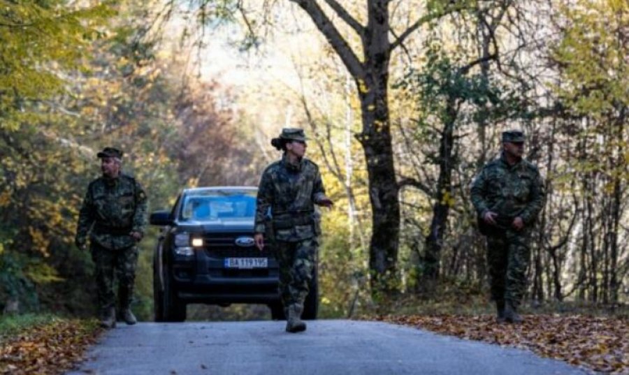 Ushtarët bullgarë të KFOR-it kryejnë stërvitje pesëditore në zonën e Dragashit: Qëllimi ishte përmirësimi i aftësive të mbikëqyrjes