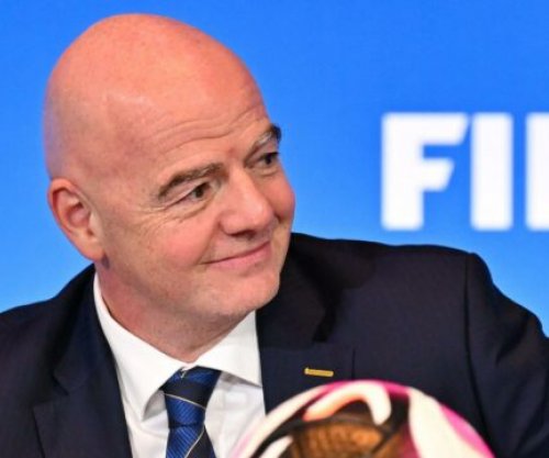 FIFA ka pezullar 10 shtete për “ndërhyrje politike” përgjatë historisë  