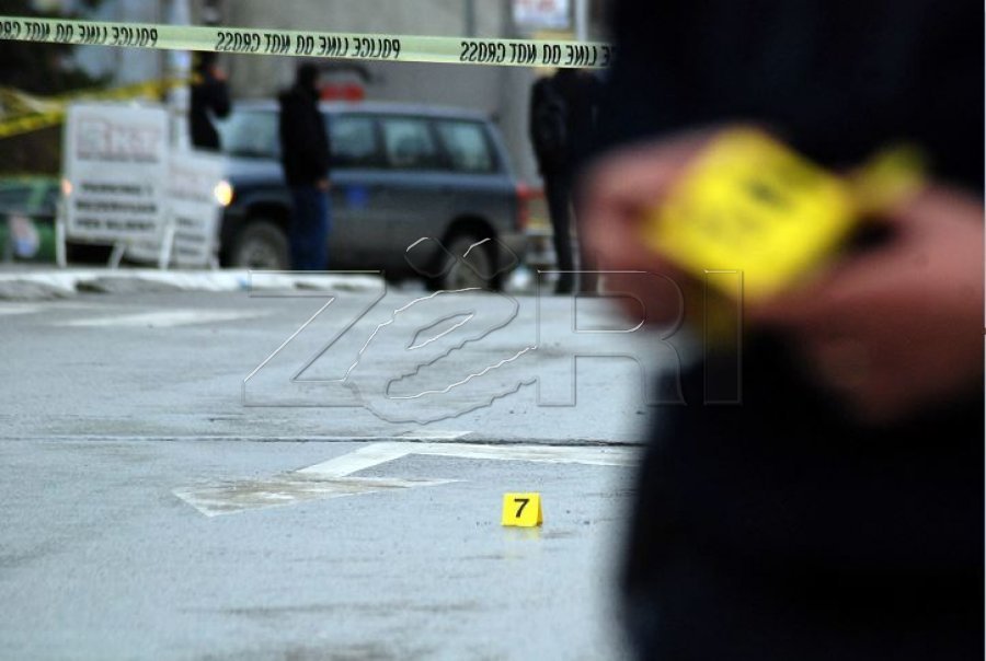 Një person lëndohet nga të shtënat me armë zjarri në Fushë-Kosovë