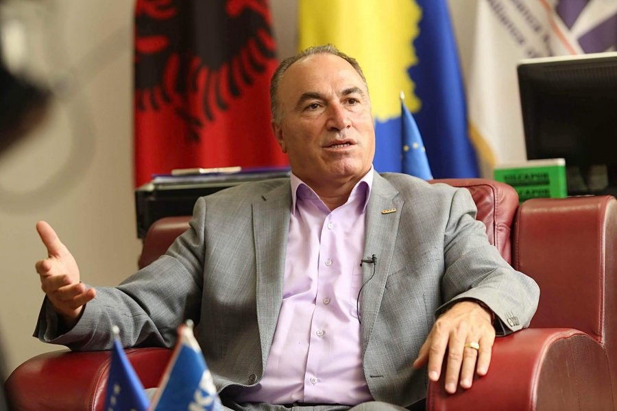 Shahini: Është e lehtë të premtohet rritja e pagës me buxhet të huaj