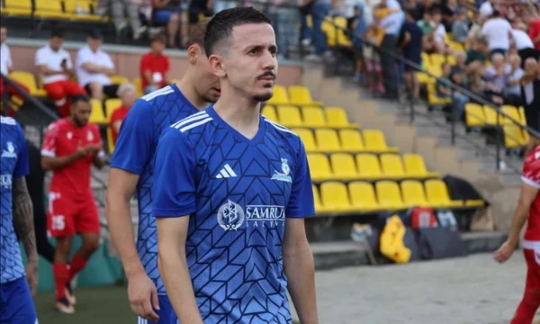 Kombëtarja e Shqipërisë e fton Nazmi Gripshin, pas lëndimit të Adrion Pajazitit