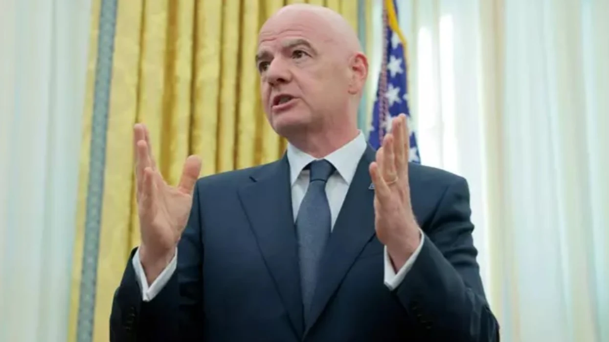 FIFA përjashton shtatë lojtarë shkaku i mashtrimit me dokumente