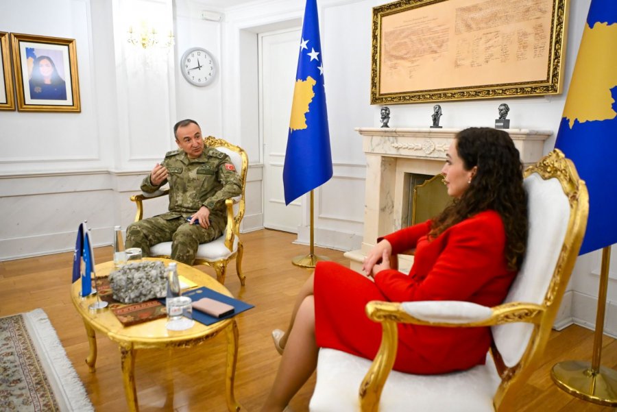 Osmani: KFOR-i, partner kyç në parandalimin e taktikave destabilizuese të Serbisë
