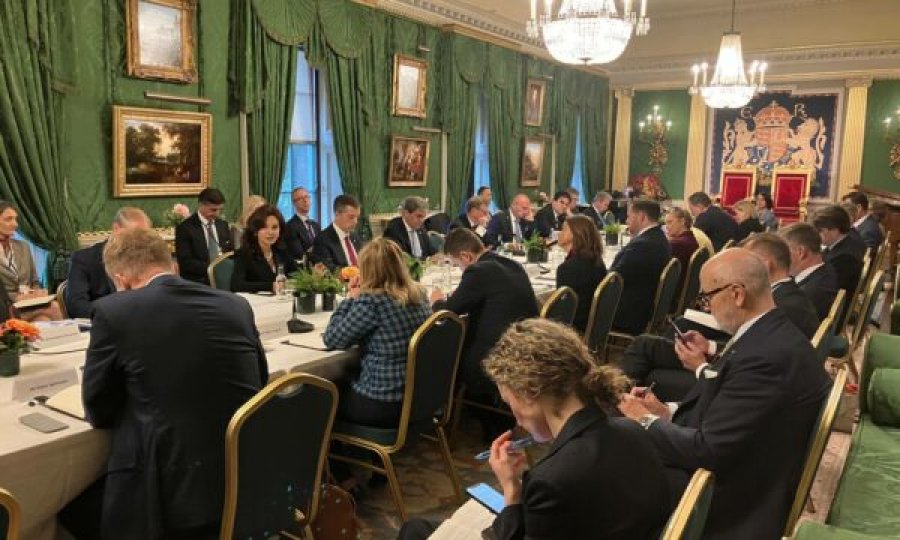 Gërvalla e Gjuriqi pjesë e Ministerialit, Spiropali nga Belfasti: Shqipëria e ka detyrim moral dhe strategji pajtimin rajonal