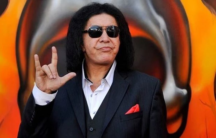 Ikona e KISS, Gene Simmons flet pas aksidentit me makinë në Malibu