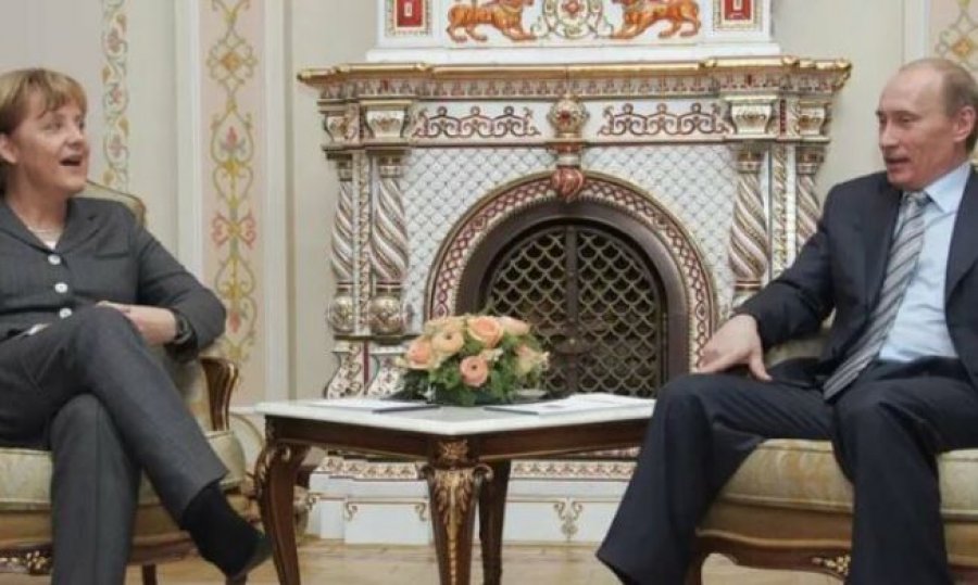Merkeli kritikohet ashpër për deklaratat për Putinit
