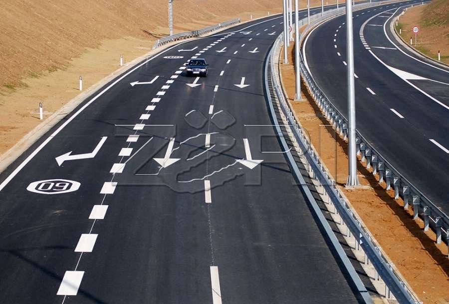 Temperaturat e larta, edhe sot kufizime në autoudhë për automjetet mbi 20 tonë