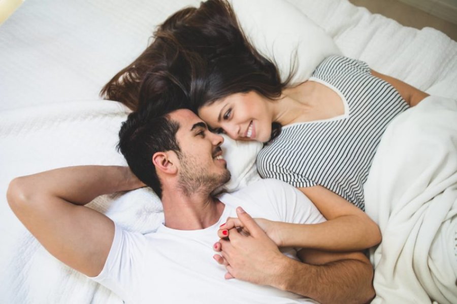 Meshkujt apo femrat, kush ka më shumë dëshirë seksuale?