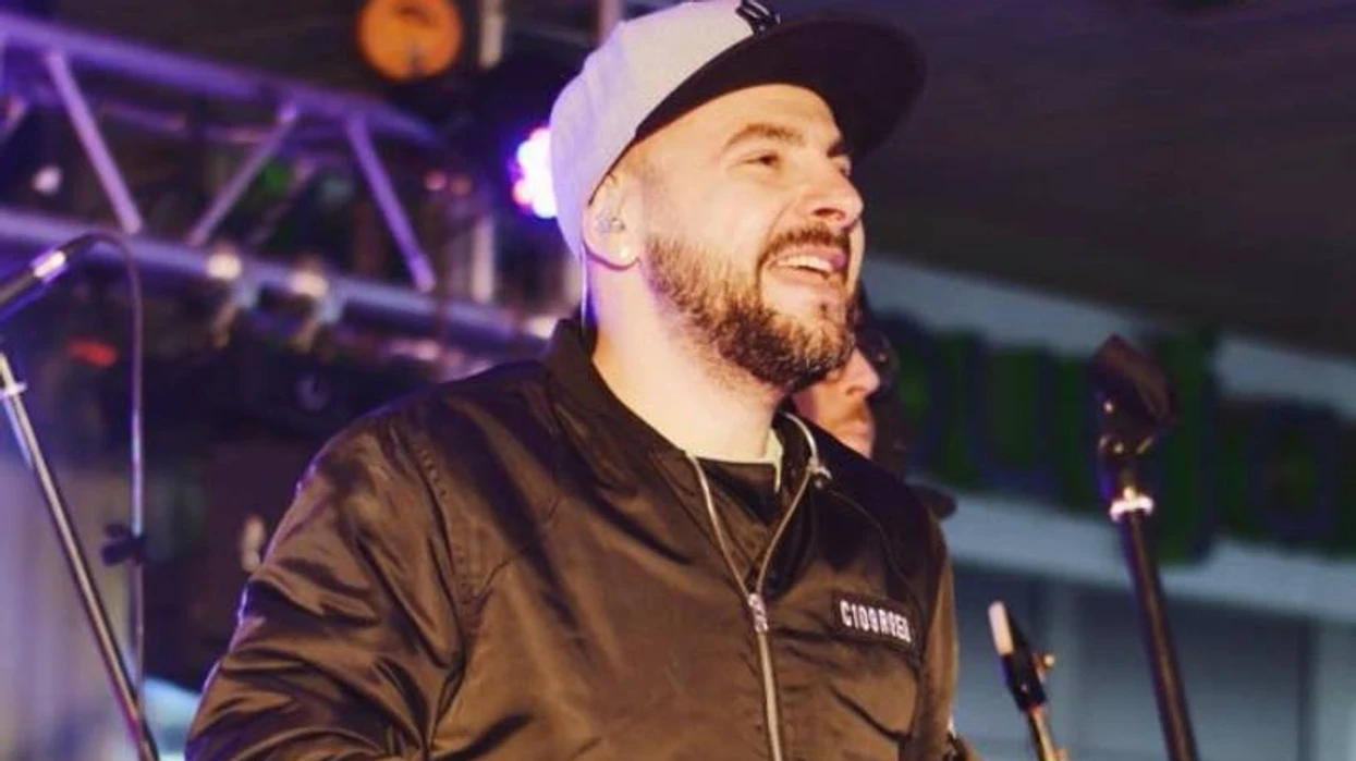 Edhe një viktimë nga zjarri tragjik në Koçan, humb jetën këngëtari “Panço”