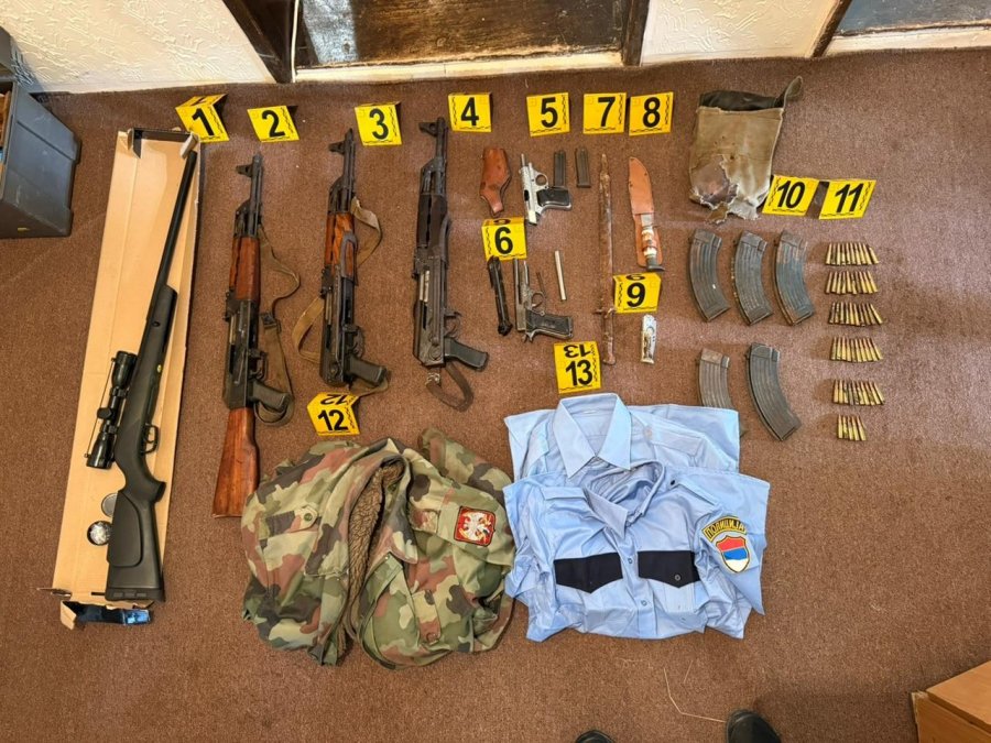 Gjenden armë e municion në Leposaviq