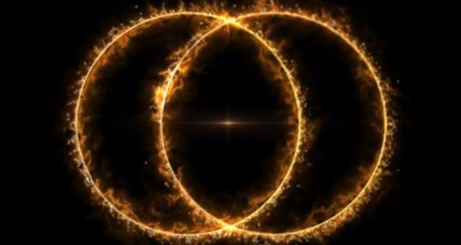 Astronomët zbulojnë unaza të dyfishta në hapësirë