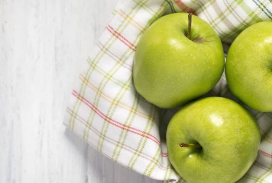 Dietë me mollë, humbni 4 kg për pesë ditë