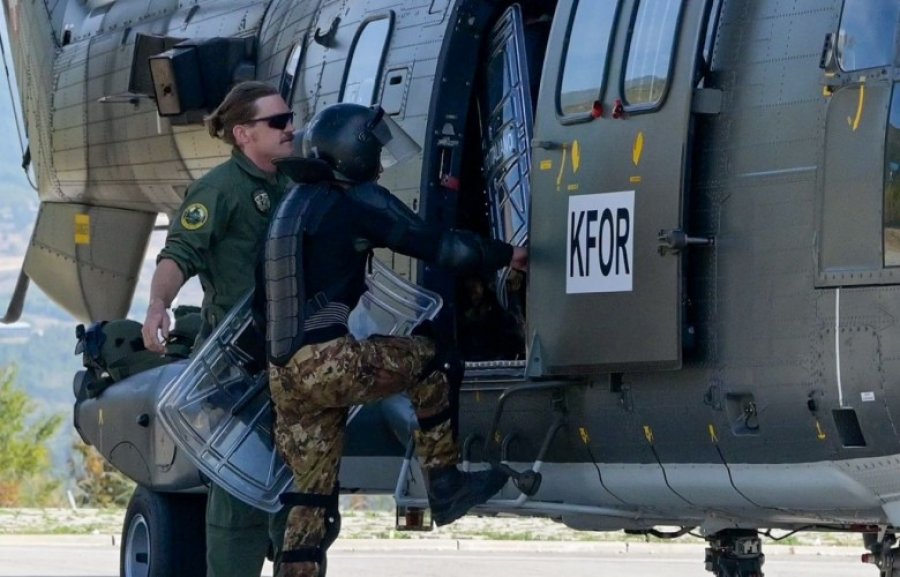 KFOR-i italian ka kryer stërvitje me transport ajror
