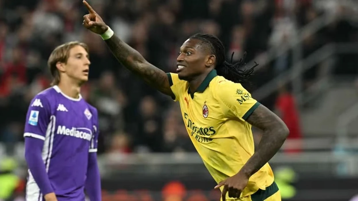 Milani rimerr kreun e Serie A, fiton ndaj Fiorentinas