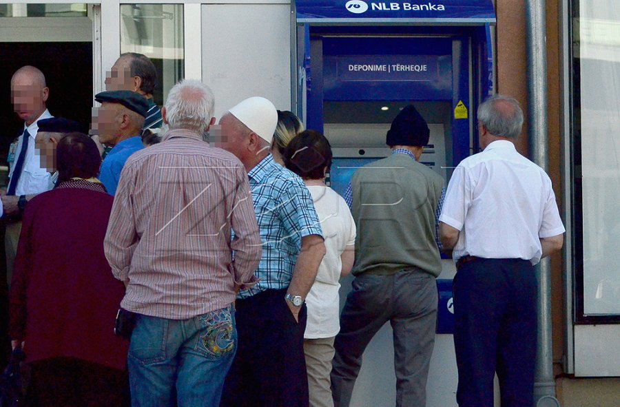 Pensionistët kërkojnë heqjen e plotë të obligimit për paraqitje fizike