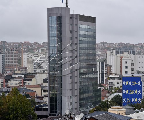 Koha për institucionet po shkurtohet