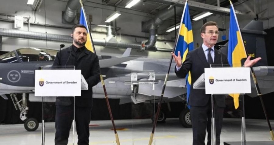 Suedia dhe Ukraina nënshkruajnë marrëveshje për furnizim me 100 aeroplanë luftarakë Gripen