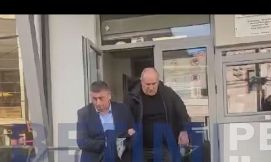 Publikohen pamjet, momenti i arrestimit të prokurorit Beqë Shala në vendin e punës