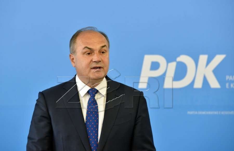 Enver Hoxhaj i bën ftesë publike Bedri Hamzës për debat: Hajde, ta vendosim një standard të ri