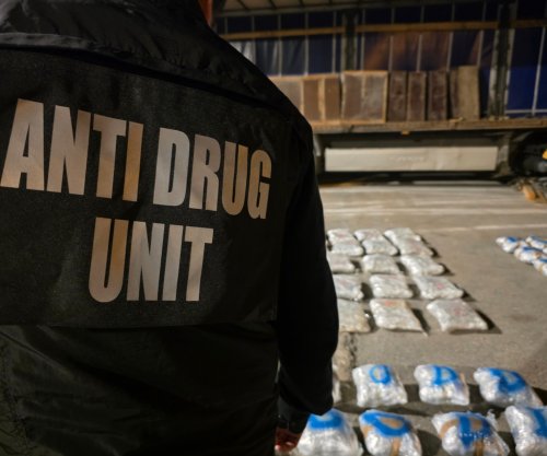 Kapen mbi 200 kilogramë drogë në një kamion në Prishtinë