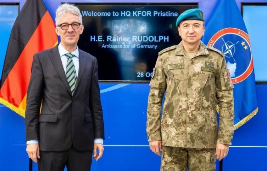 Ambasadori Rudolph: KFOR-i luan rol thelbësor në stabilitetin rajonal