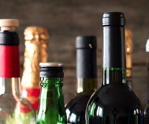 Dëmet që ia shkakton alkooli trupit 