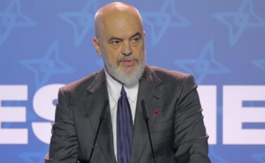 Edi Rama në Paris: Kosova është shtet, problem është Serbia