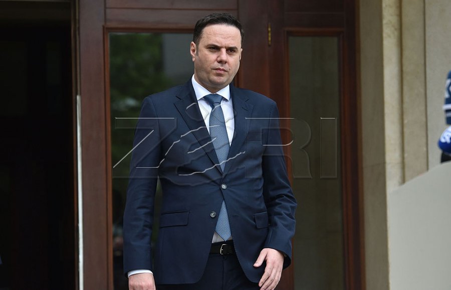 Nga LDK-ja konfirmojnë pjesëmarrjen e Abdixhikut në takim me Osmanin