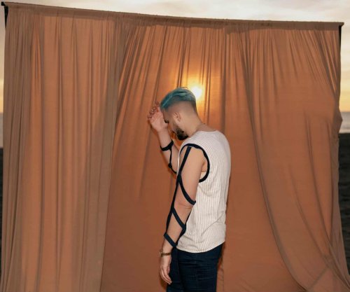 Ja arsyeja që David Dreshaj i bëri flokët blu