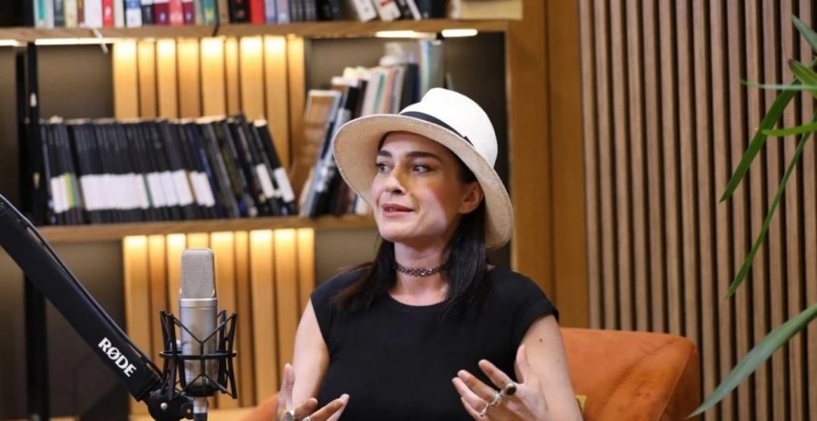 Elsa Lila rrëfen përballjen me policët gjatë arrestimit: Nuk i meritoj 20 vite burg