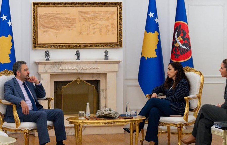 Përgatitjet për balotazhin, Osmani flet me Radoniqin