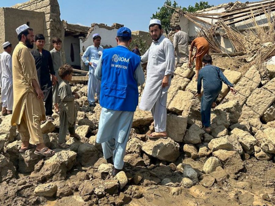 Mbi 800 të vdekur nga tërmeti në Afganistan
