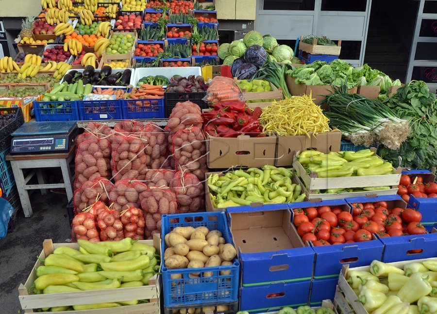 1.50 centë kilogrami, qytetarët ankohen për çmimin e specave