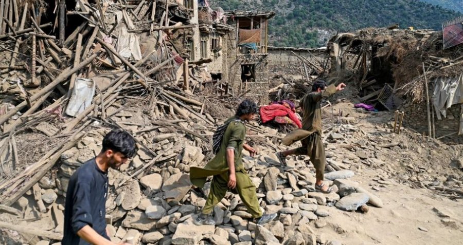 Pas tërmetit në Afganistan, BE-ja dërgon pajisje, ushqime dhe një milion euro